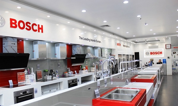 Nên liên hệ đến trung tâm bảo hành để được khắc phục sự cố bếp nhanh nhất
